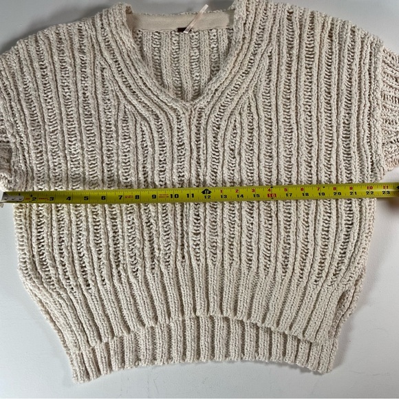Free People Infinite V-Neck Sweater Chunky Cozy Cream Knit Women’s Size XS - Picture 6 of 14